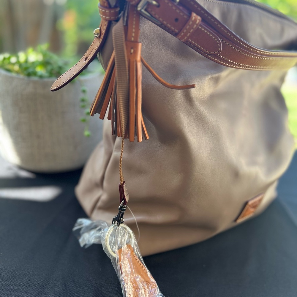 Dooney & Bourke Tan Leather Shoulder Bag - Picture 2 of 12